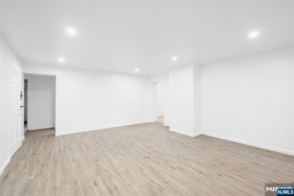 445 Paramus Road