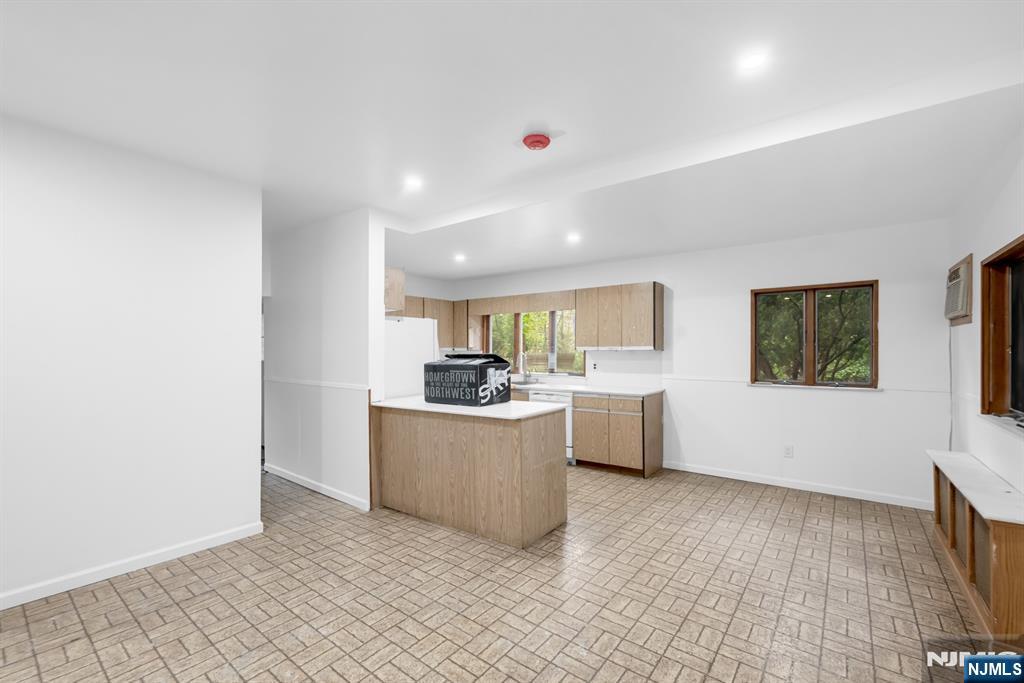 445 Paramus Road