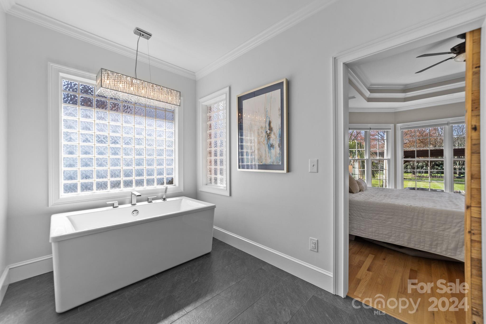 7616 Windaliere Drive