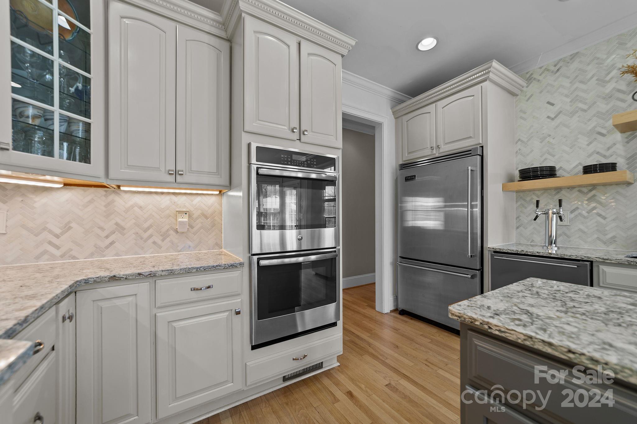 7616 Windaliere Drive