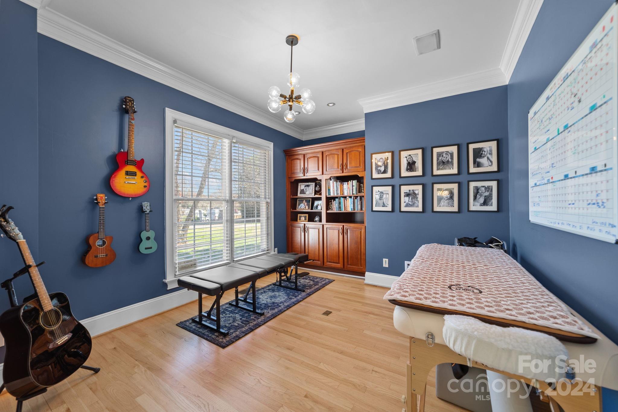 7616 Windaliere Drive