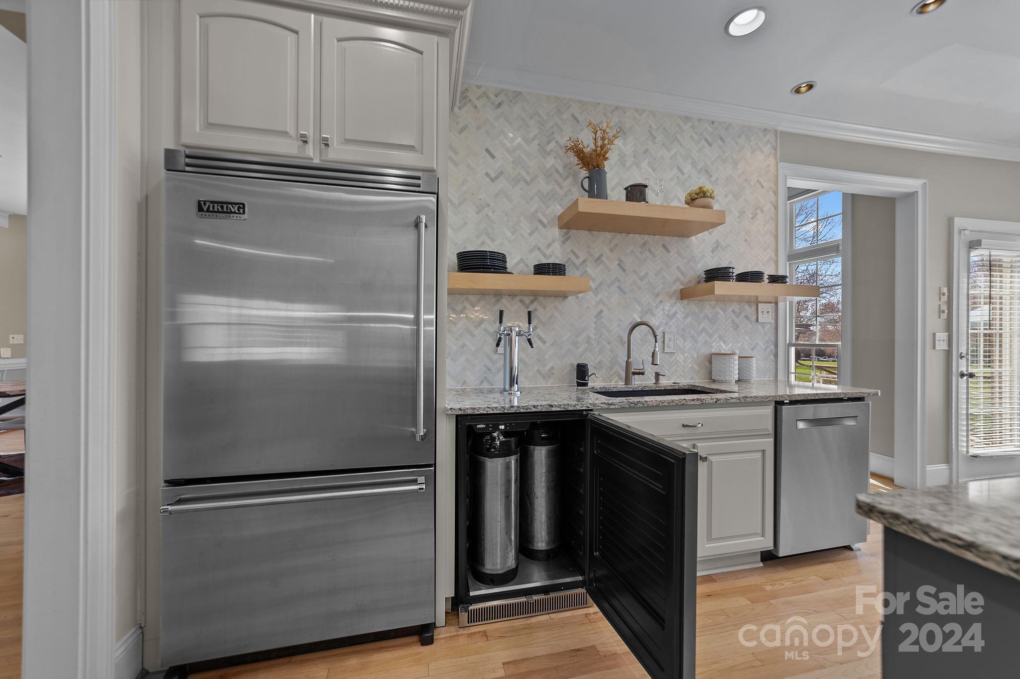 7616 Windaliere Drive