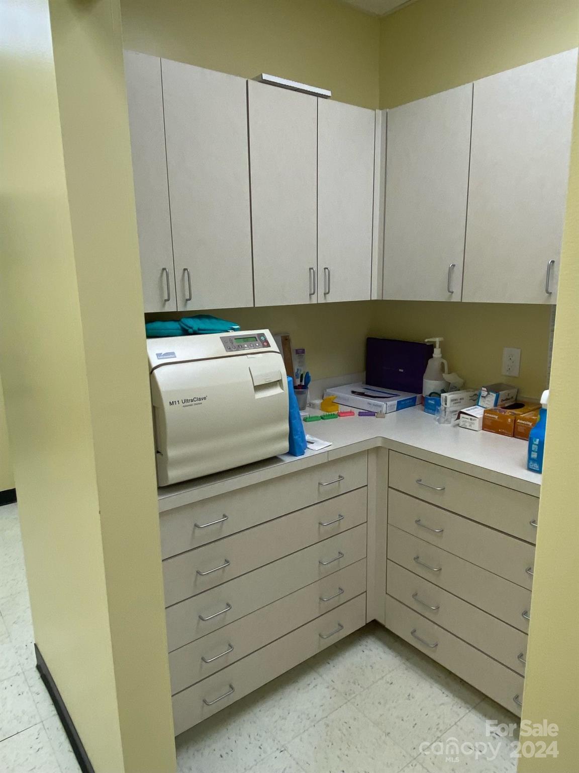 1285 Wilkesboro Boulevard