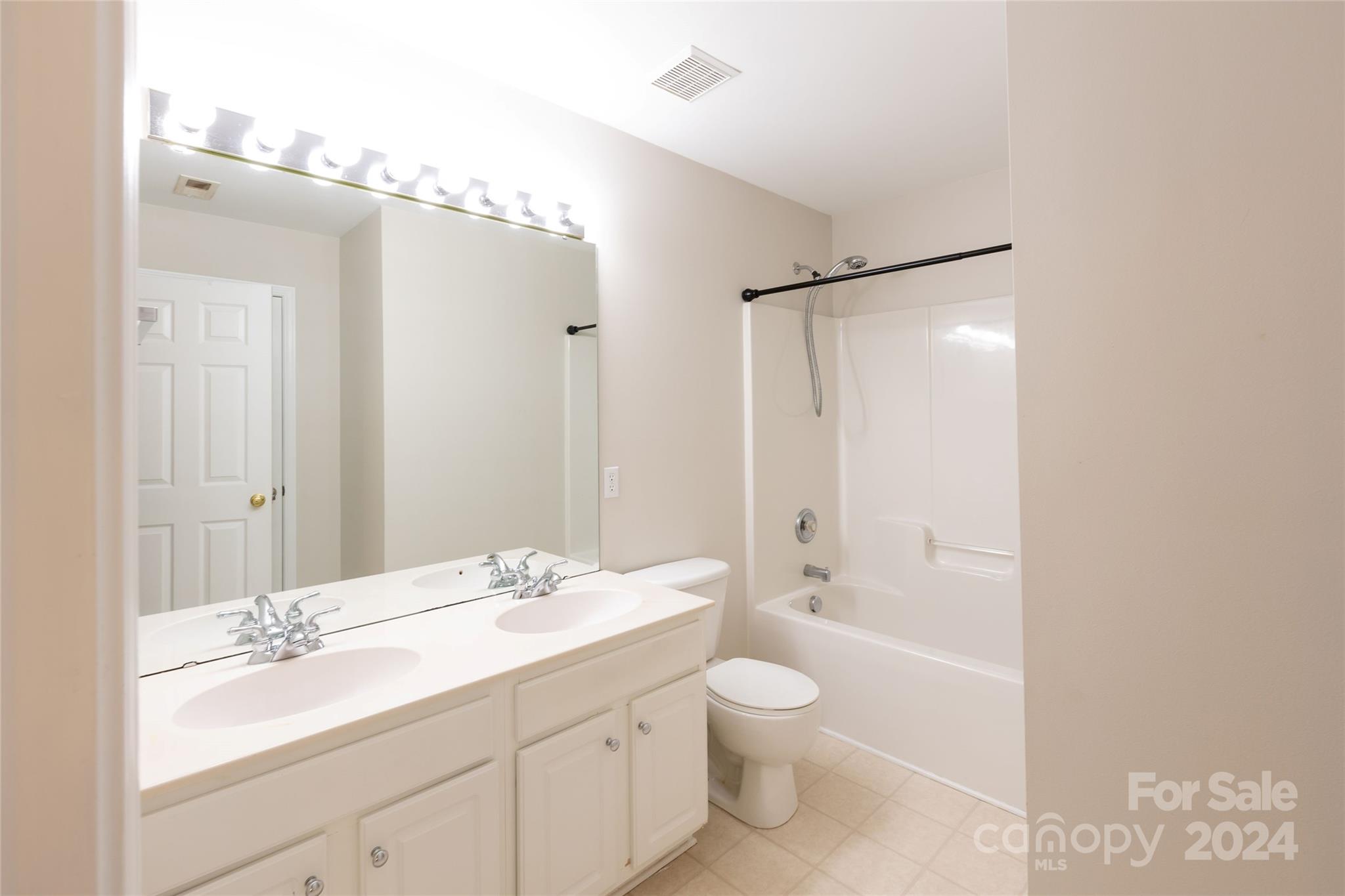 18015 Harbor Mist Road