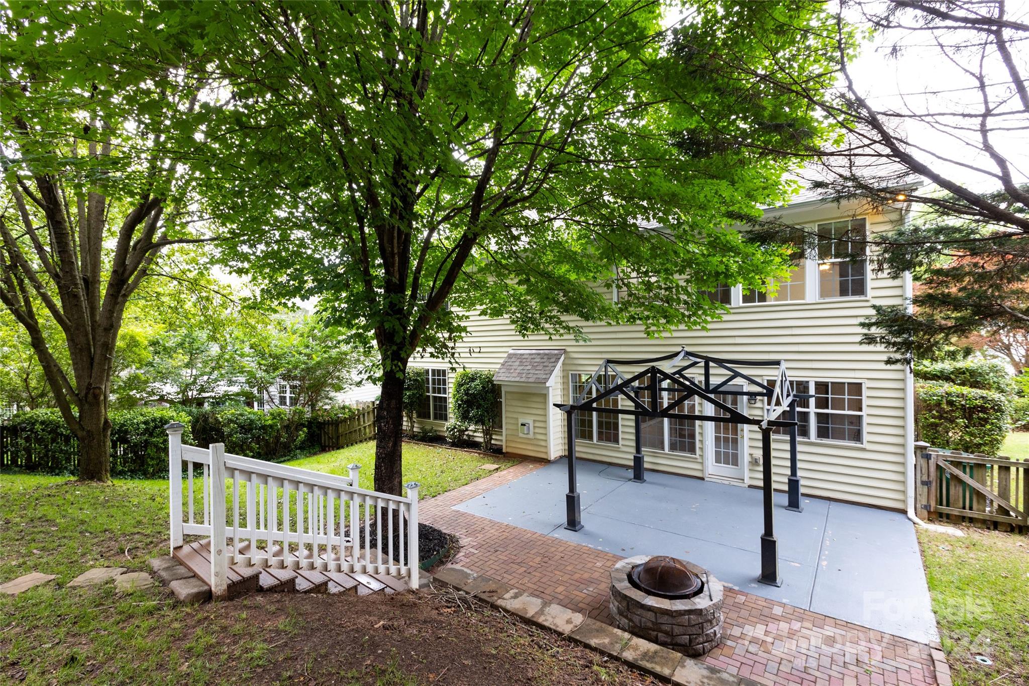 18015 Harbor Mist Road