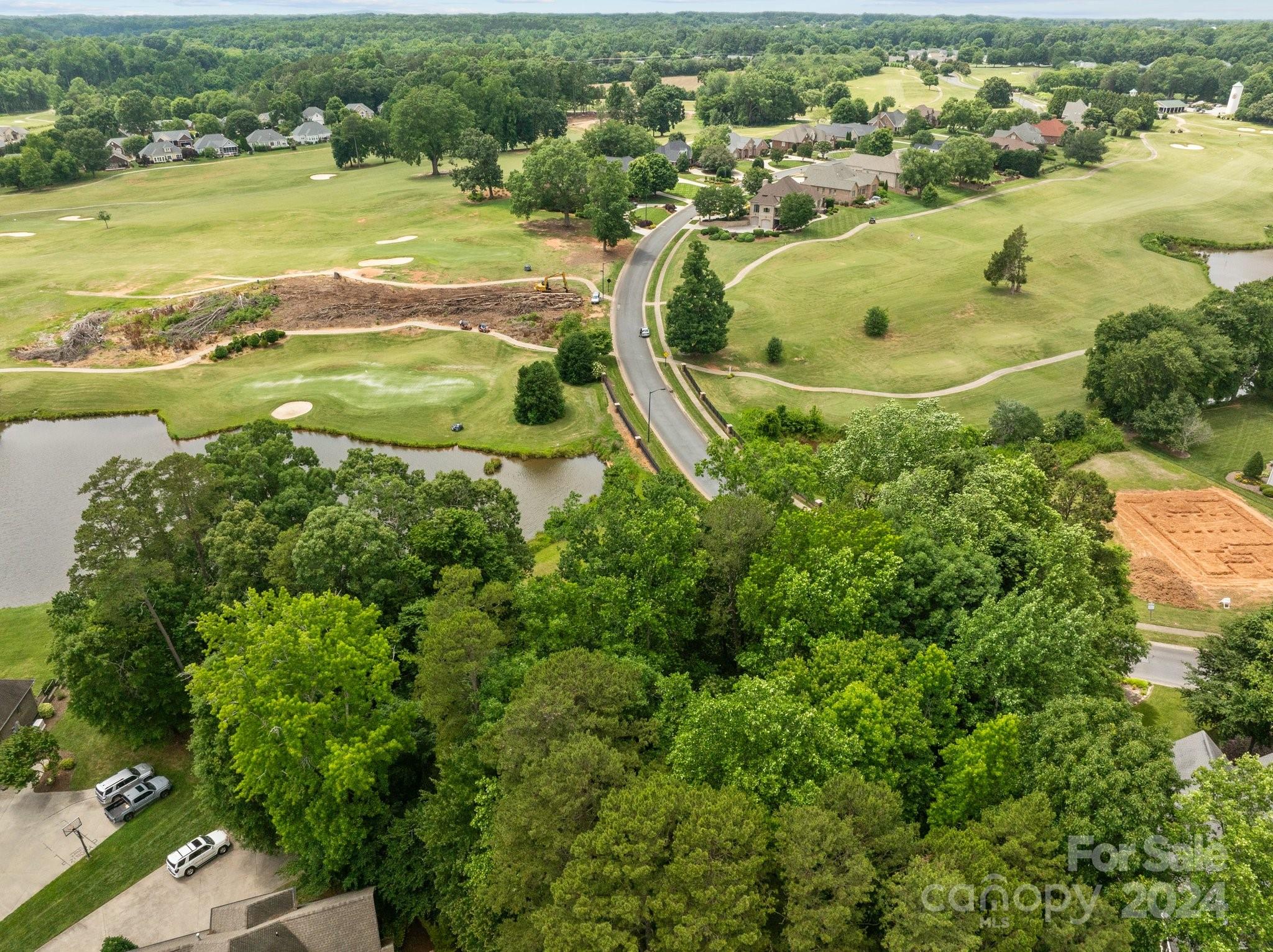 401 Laurel Valley Way