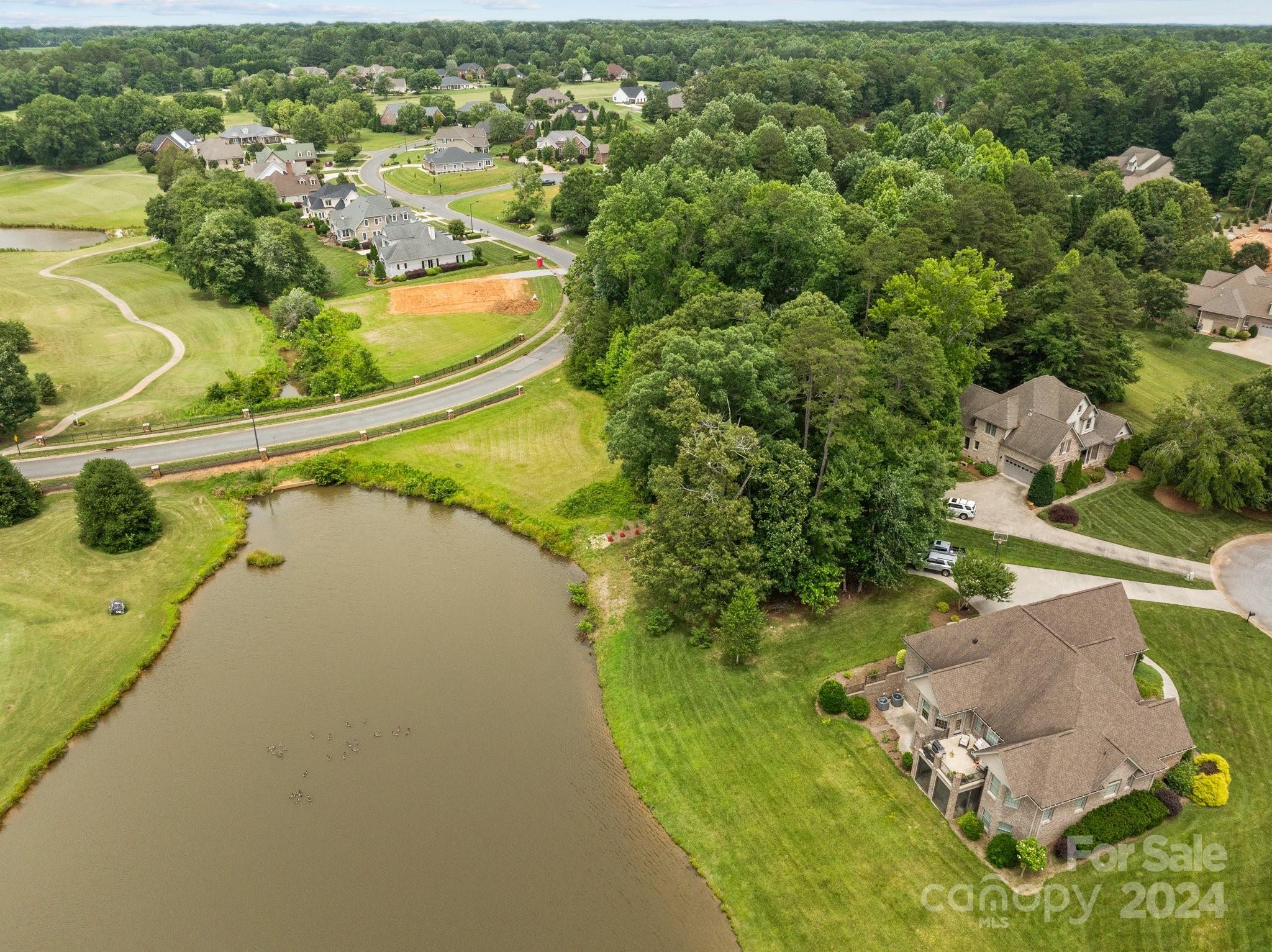 401 Laurel Valley Way