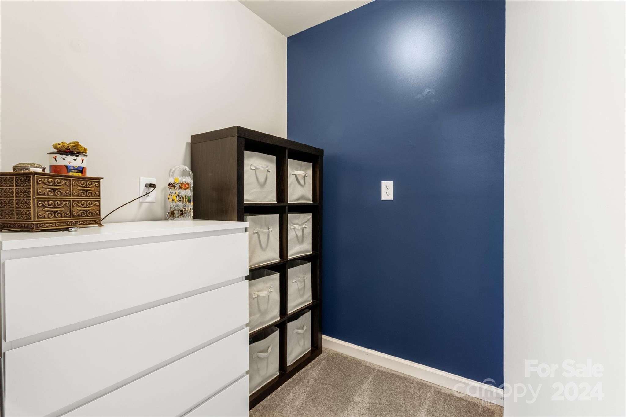 6019 Halliwell Street