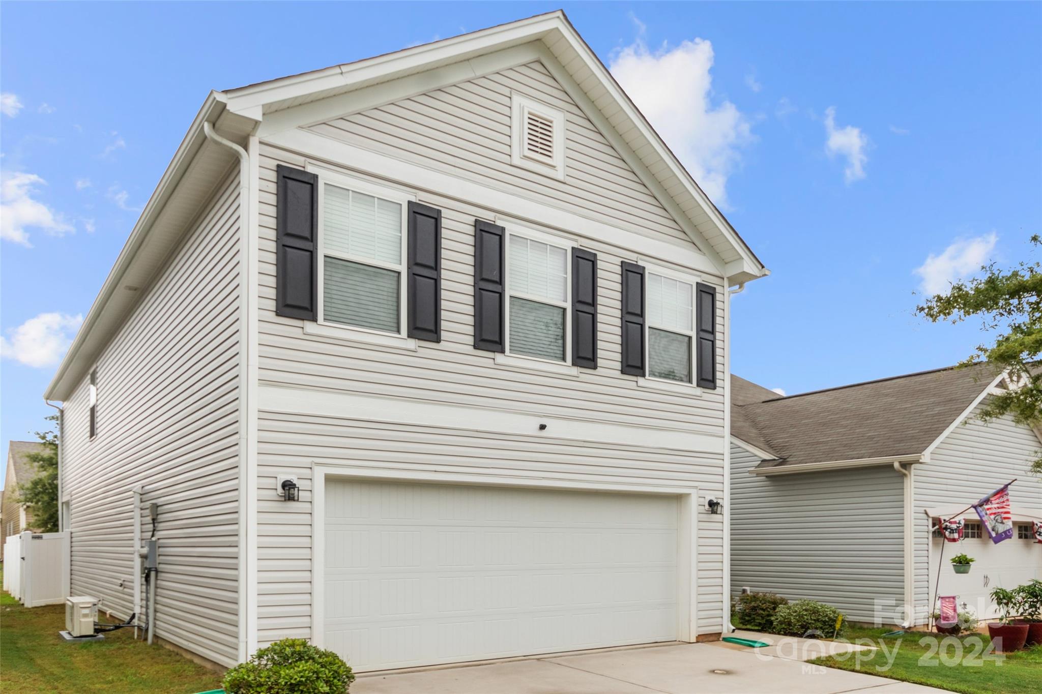 6019 Halliwell Street