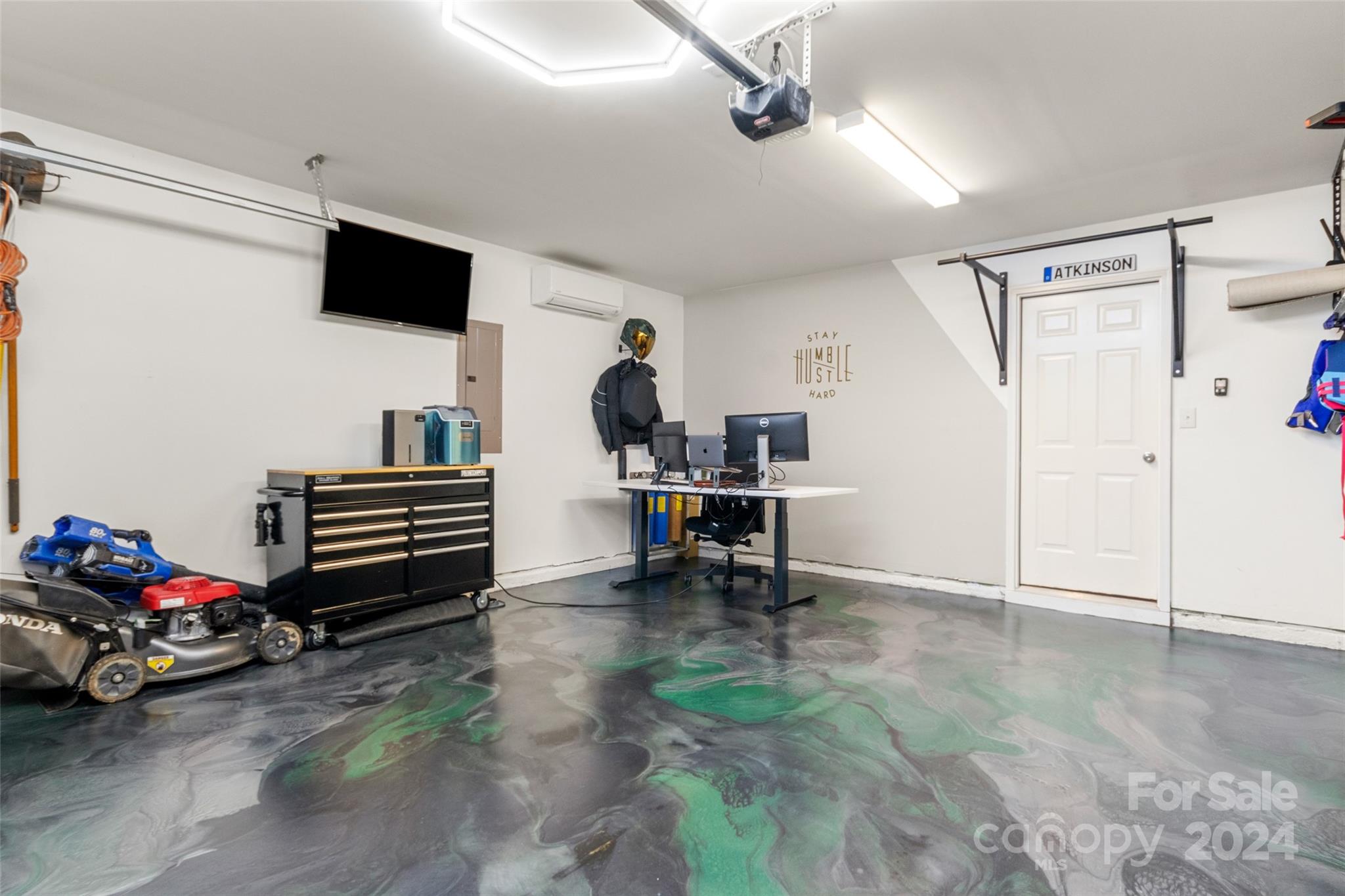 6019 Halliwell Street