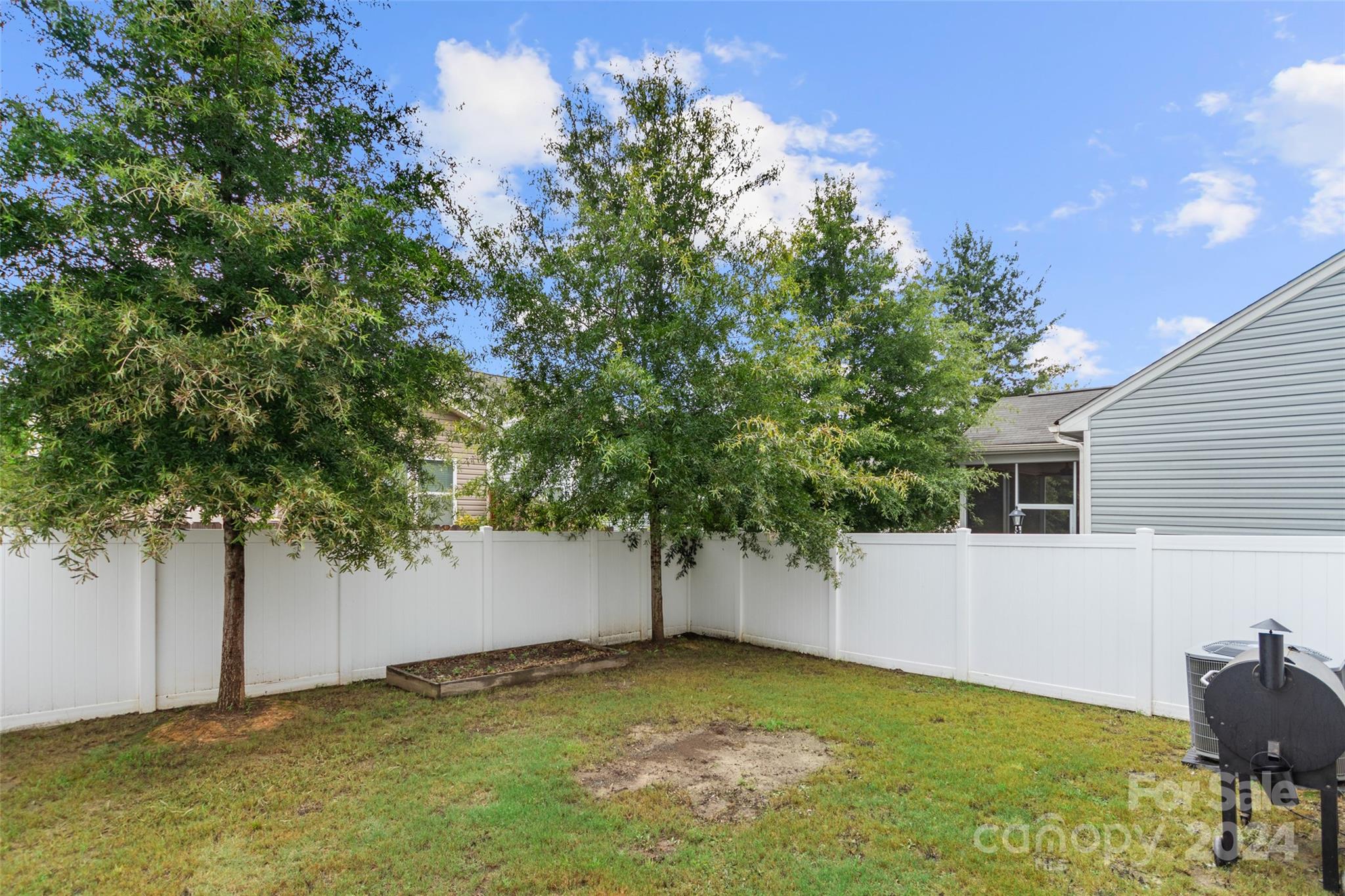 6019 Halliwell Street