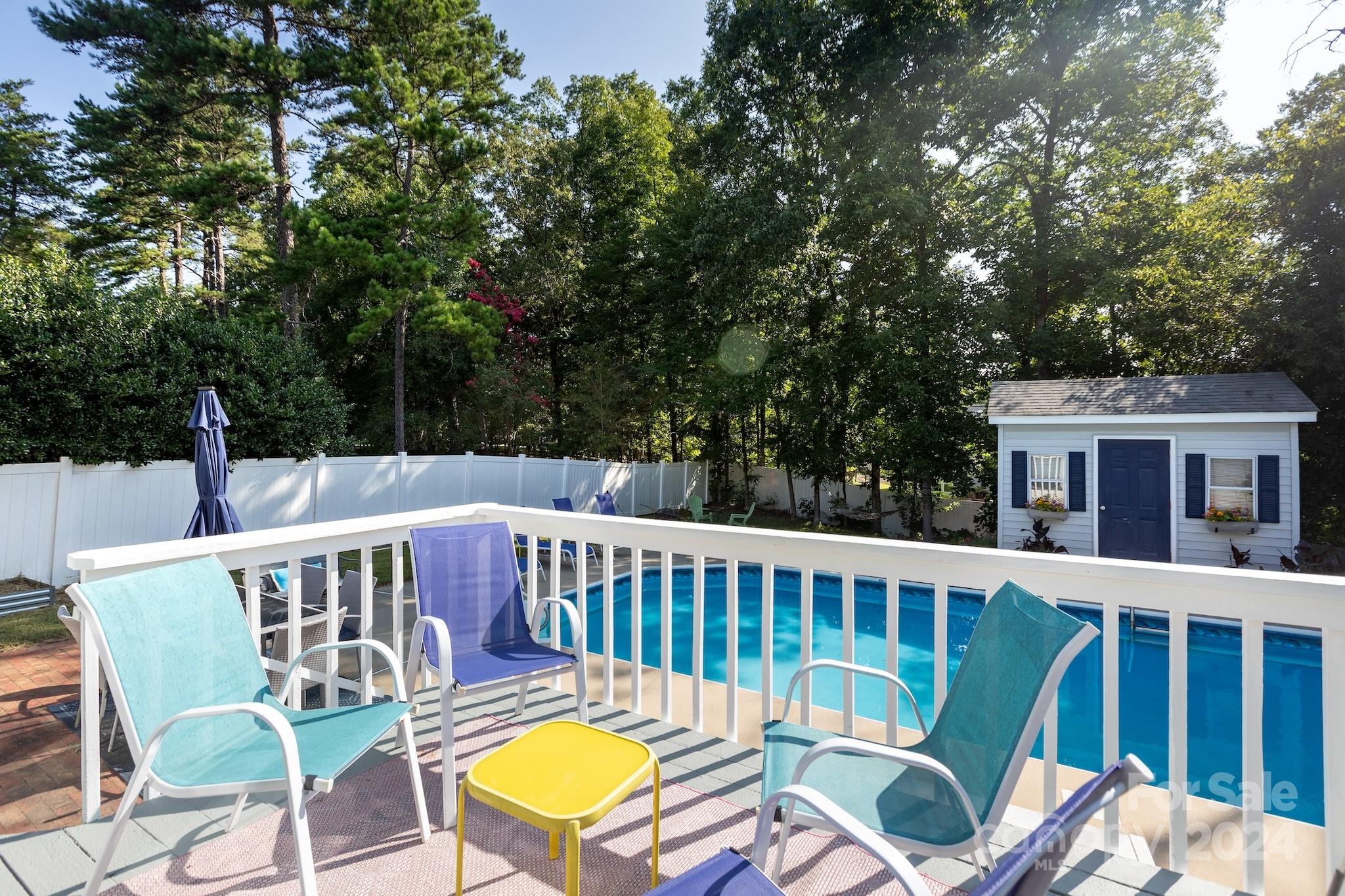 1376 Mistletoe Ridge Place NW