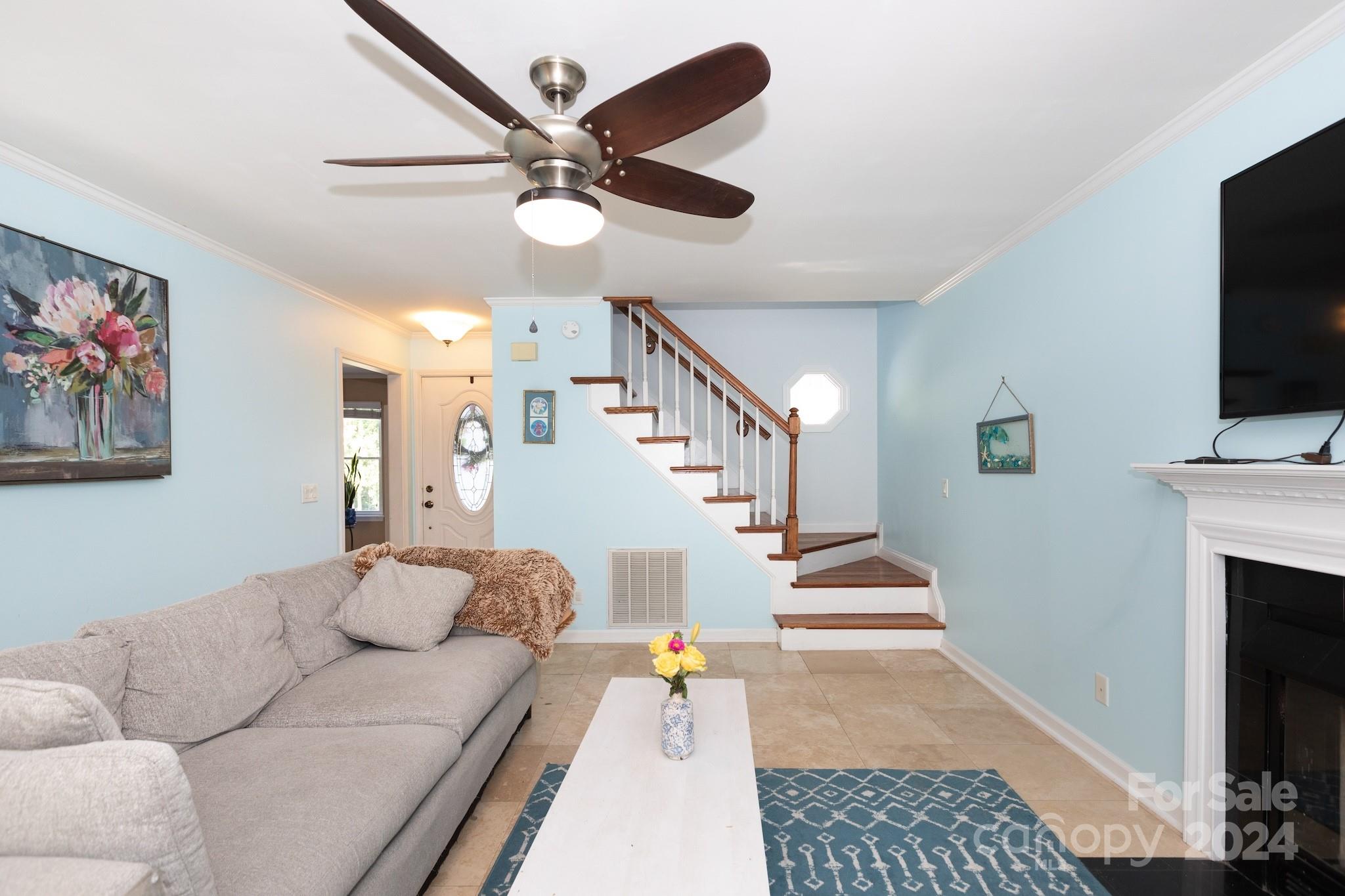 1376 Mistletoe Ridge Place NW