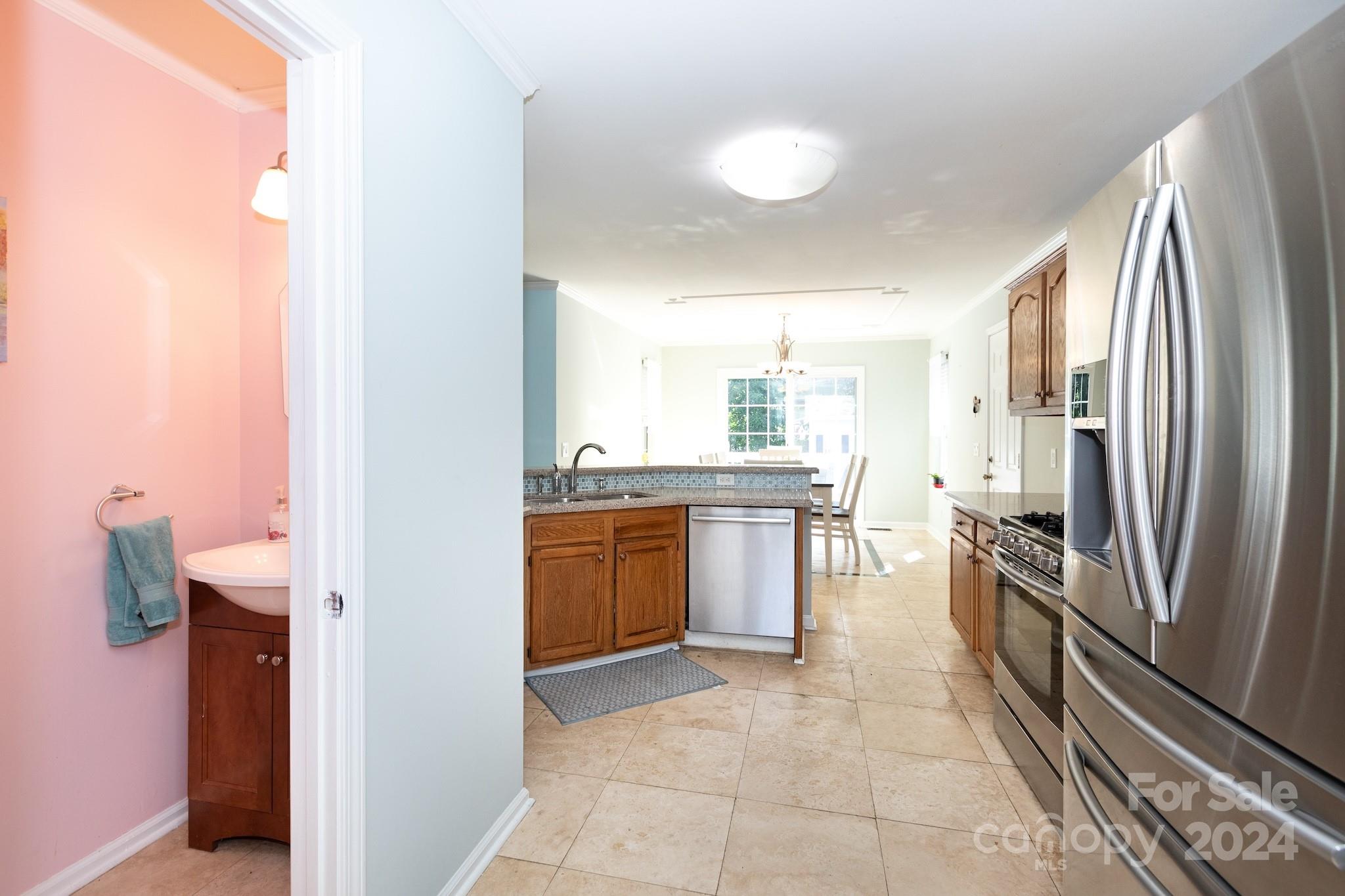 1376 Mistletoe Ridge Place NW