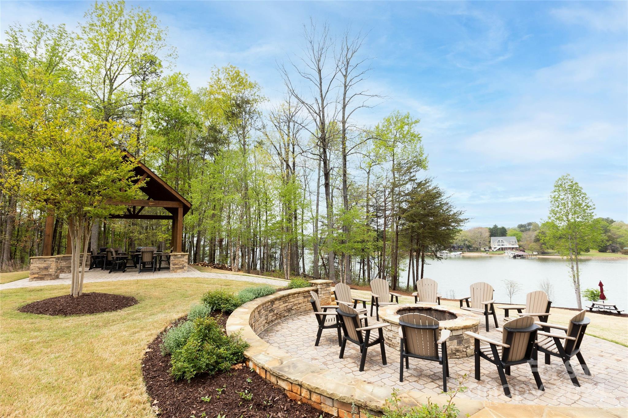 135 Beacon Drive Unit: B