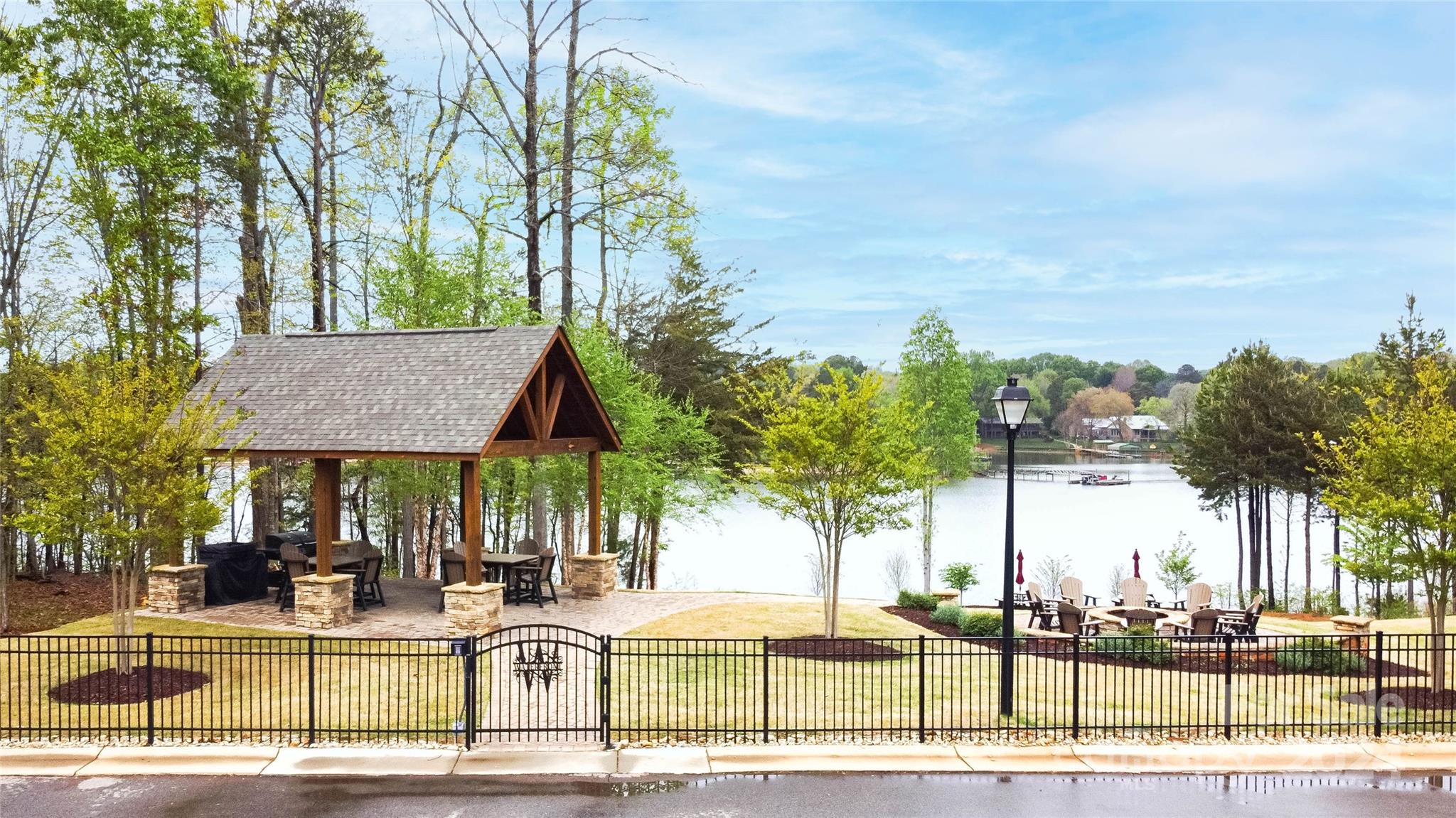 135 Beacon Drive Unit: B