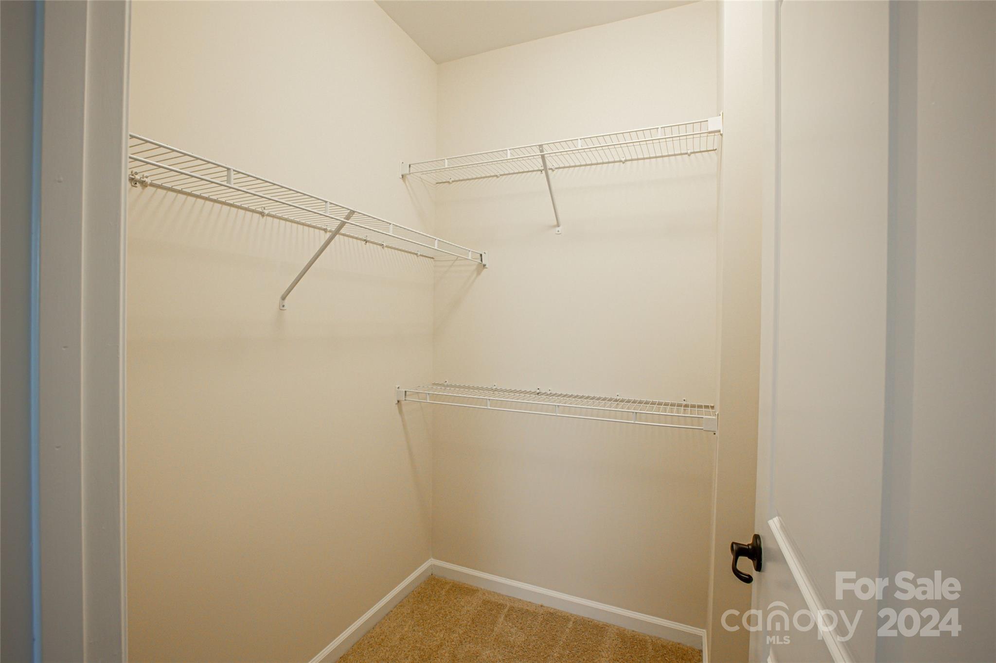 11538 Warfield Avenue