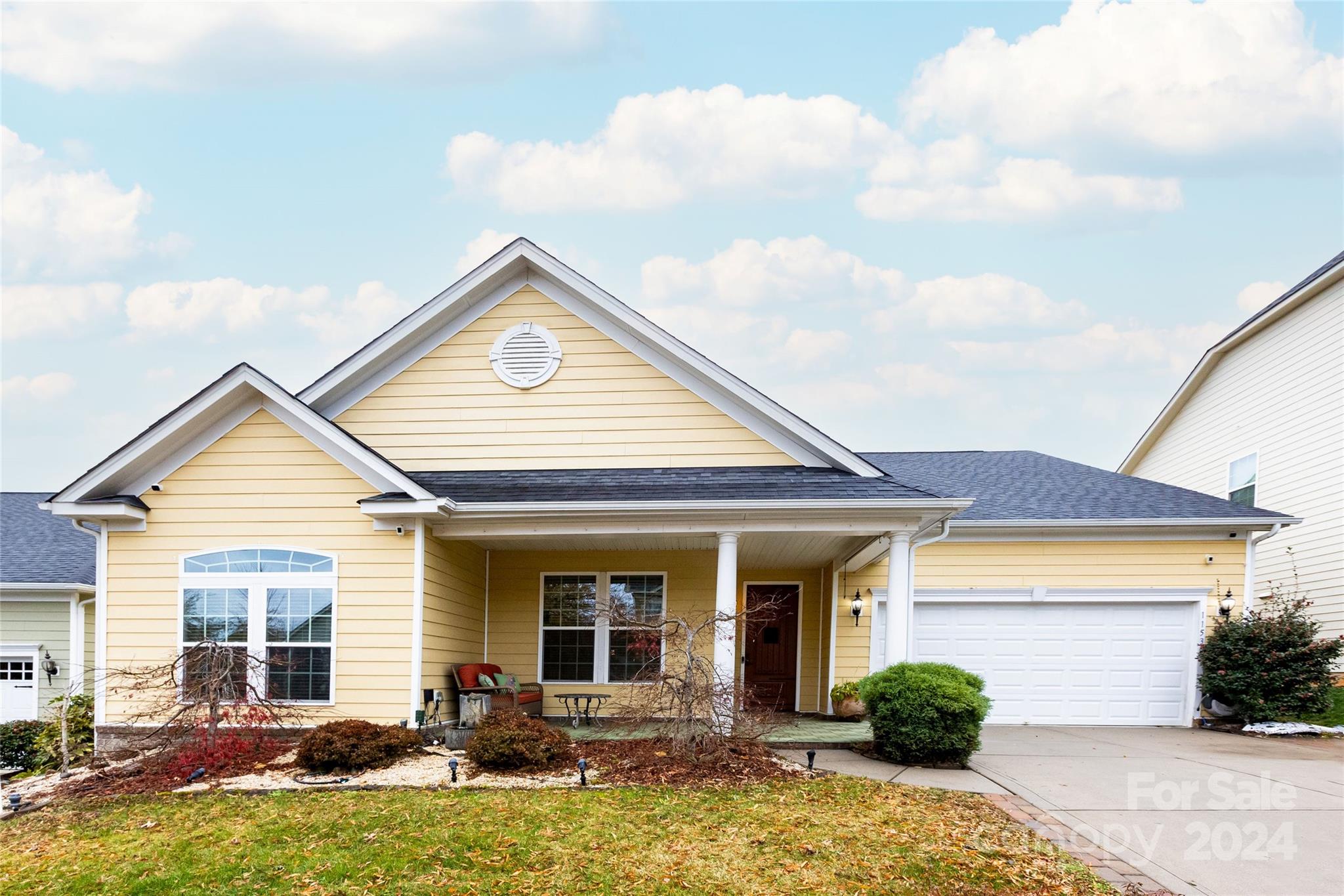 11538 Warfield Avenue