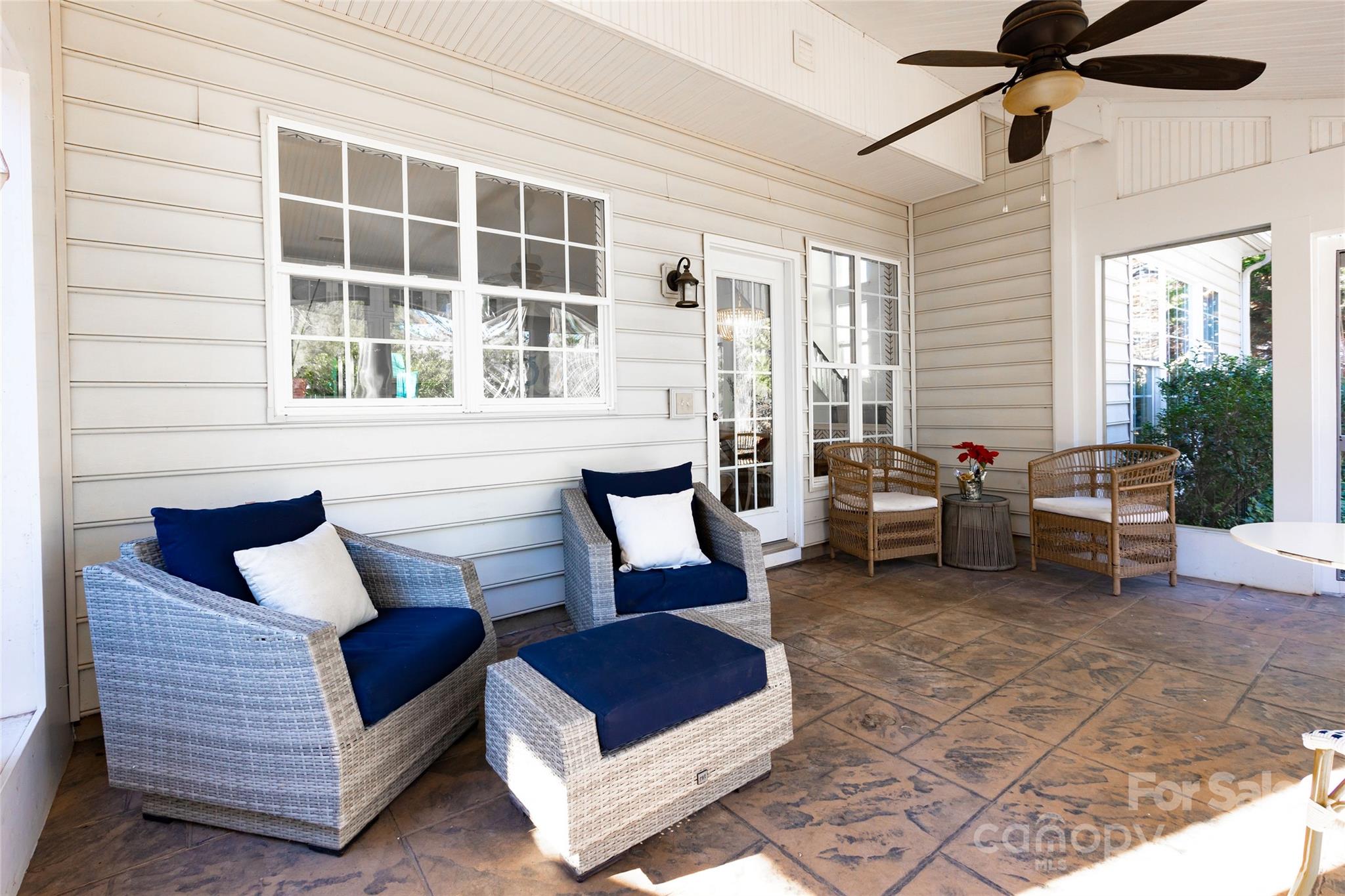 18225 Harbor Mist Road