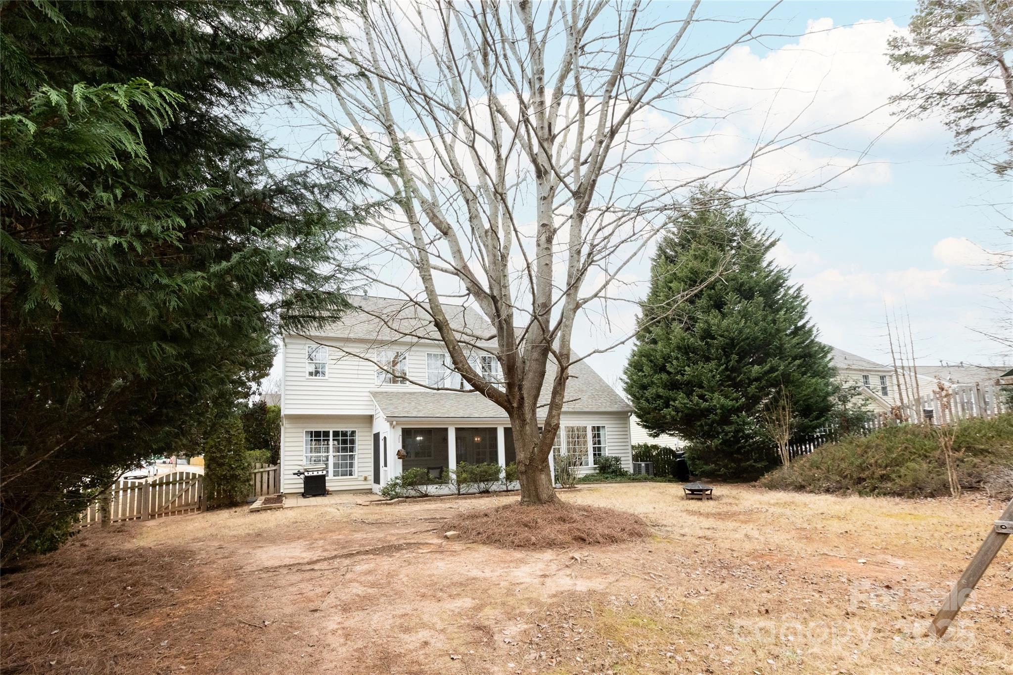 18225 Harbor Mist Road