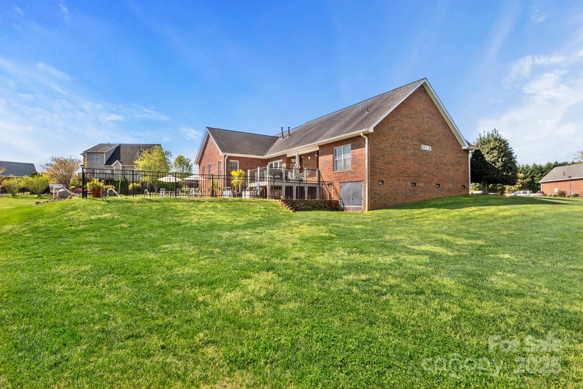 2610 Flagstone Court