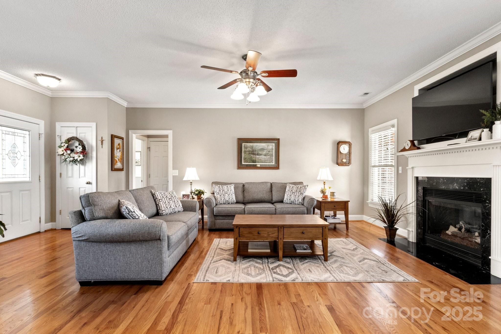 2610 Flagstone Court