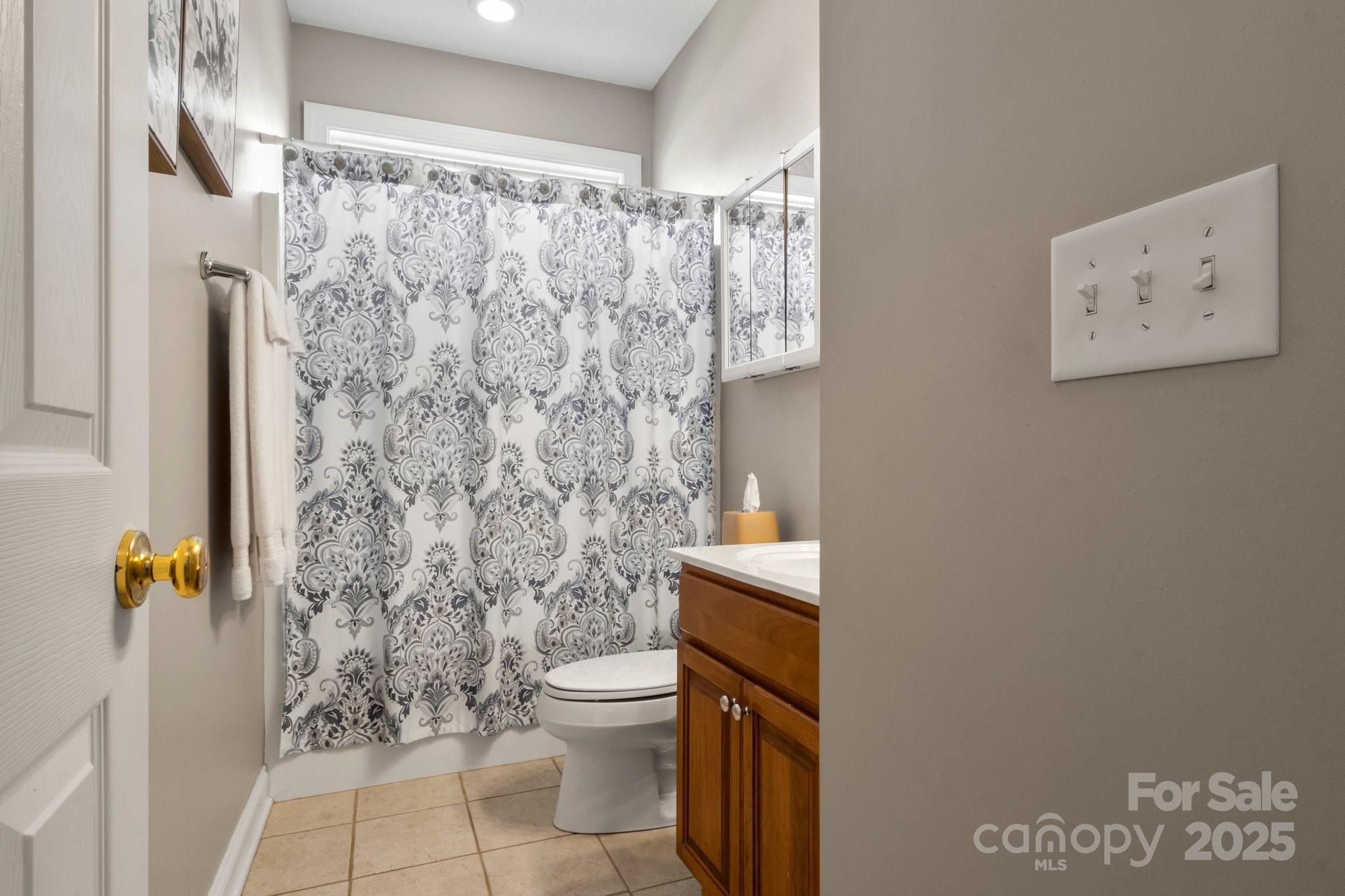 2610 Flagstone Court