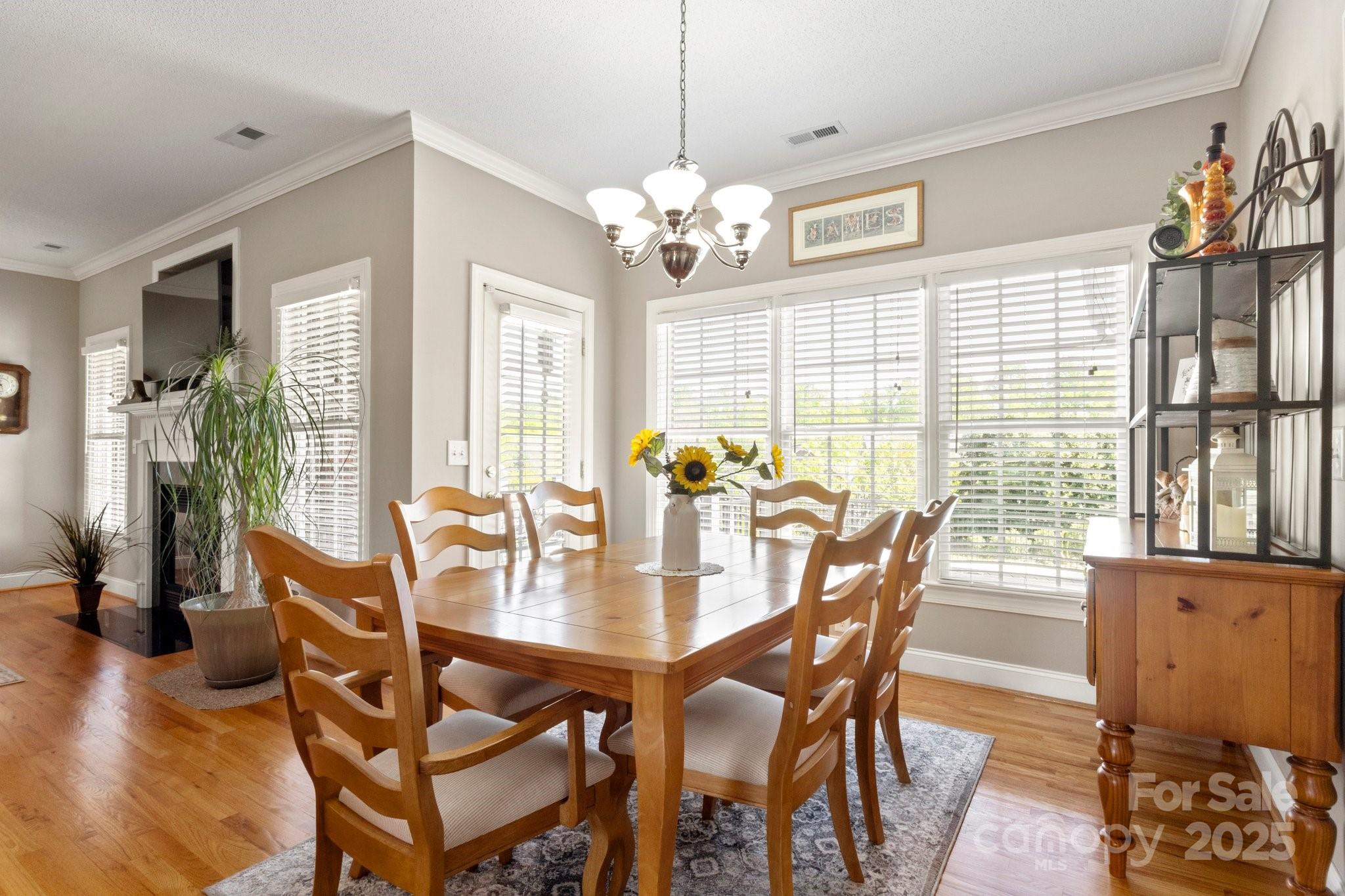 2610 Flagstone Court