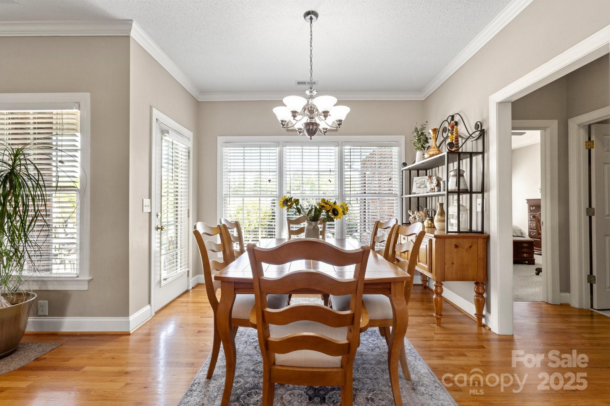 2610 Flagstone Court