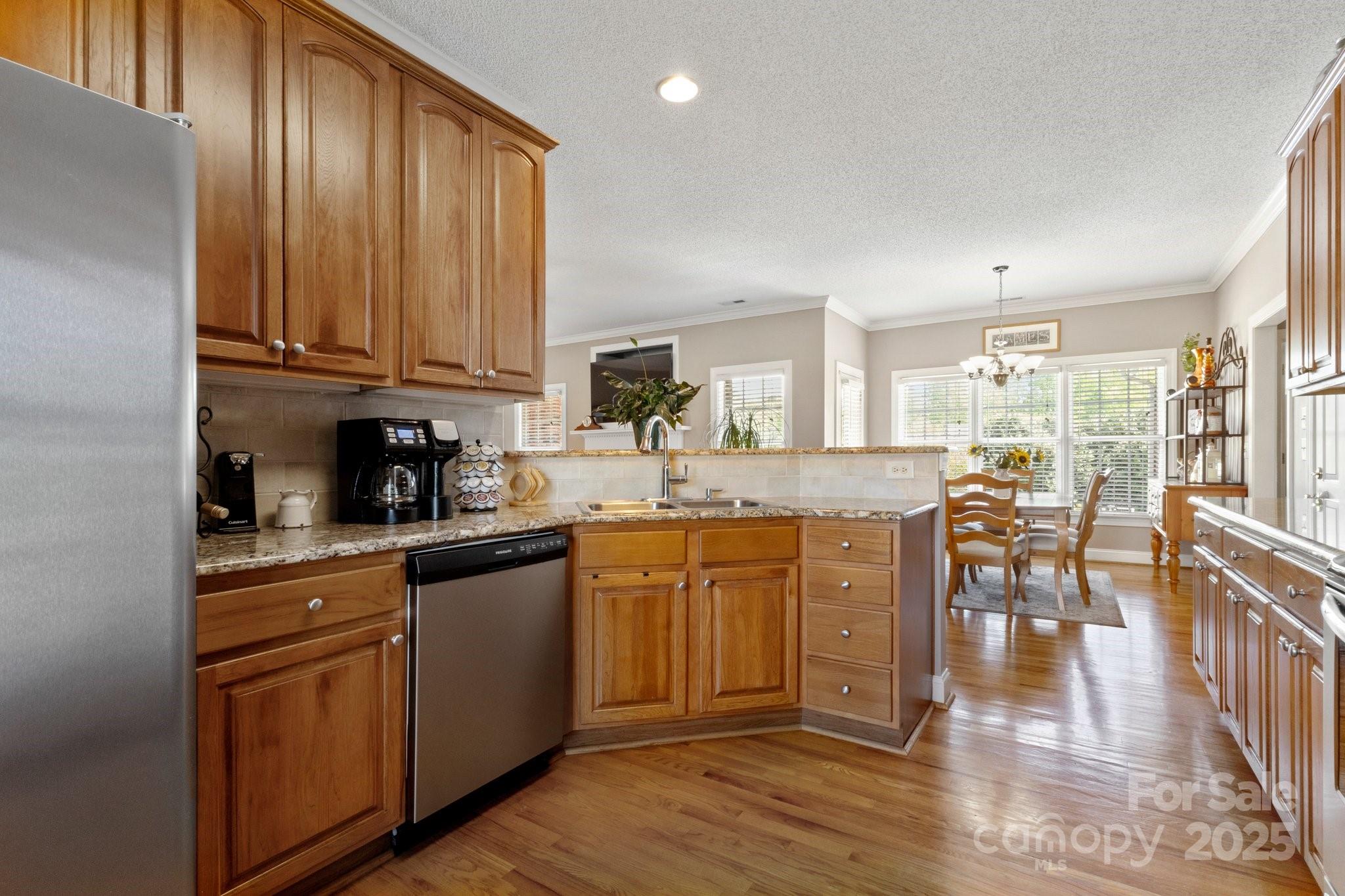 2610 Flagstone Court