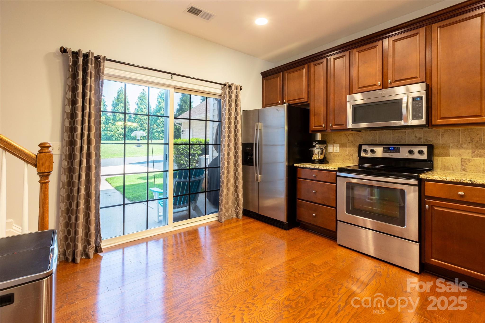 141 Leyton Loop Unit: B