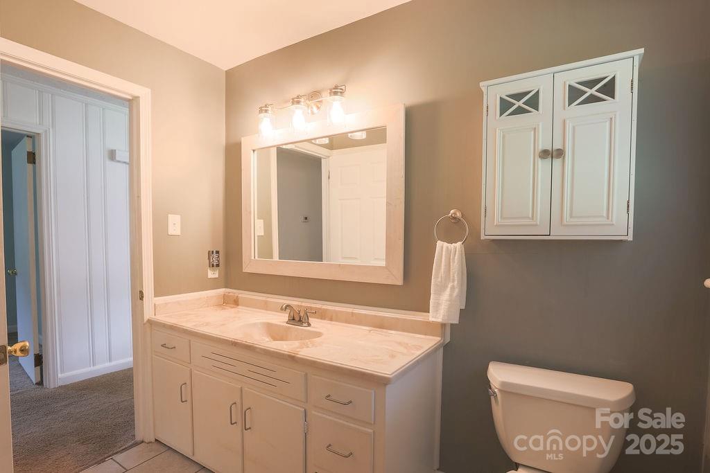 2274 Country Club Road
