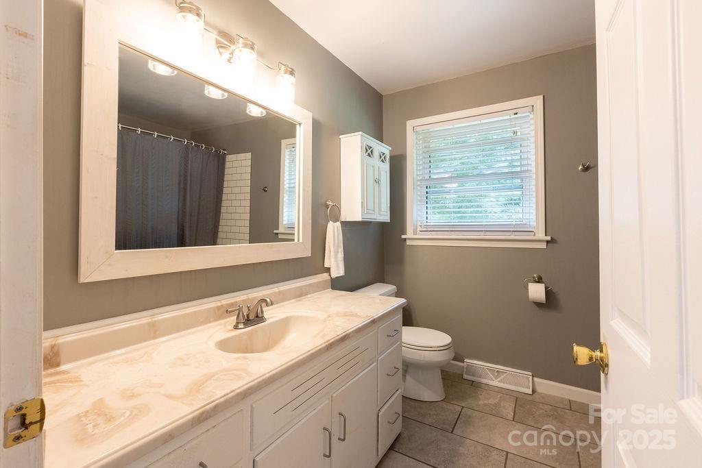 2274 Country Club Road