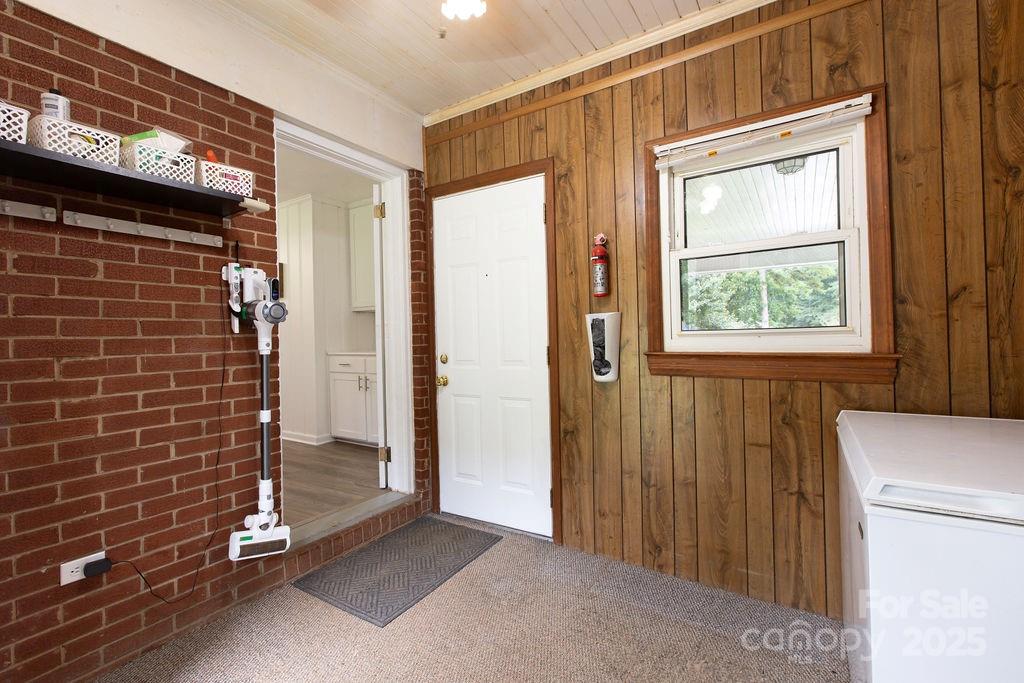 2274 Country Club Road
