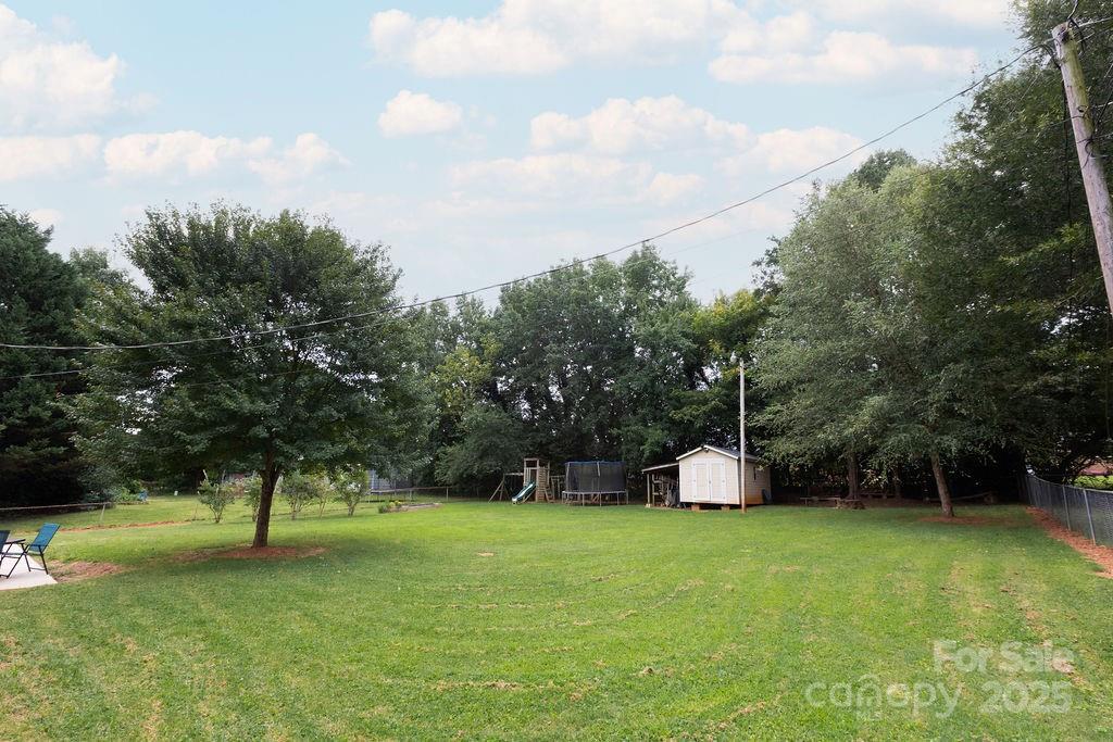2274 Country Club Road