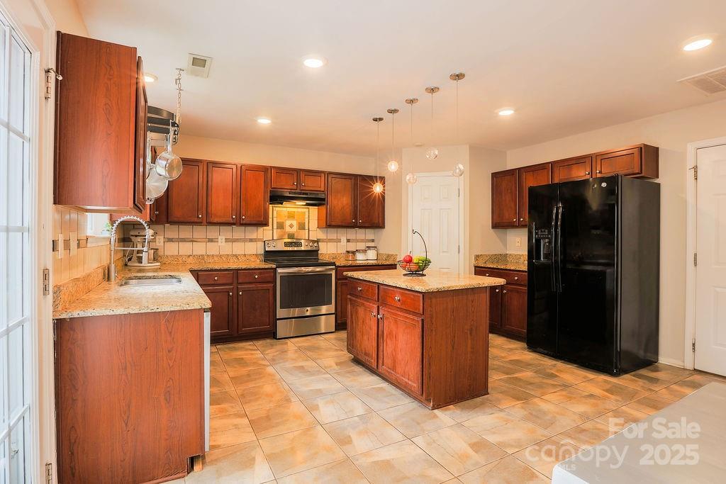 5306 Grandover Drive