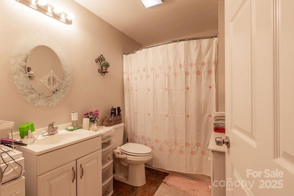 5306 Grandover Drive