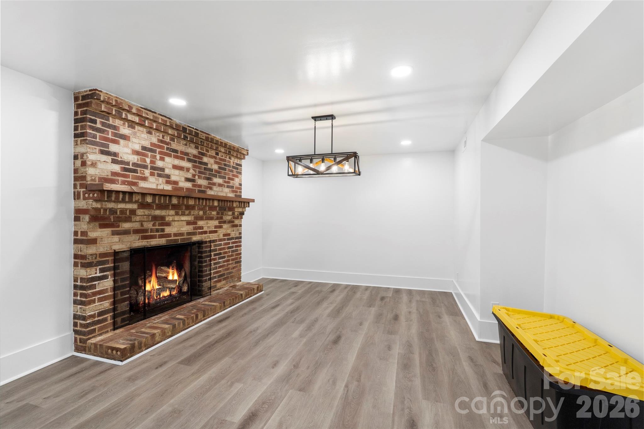 142 Shadowbrook Road