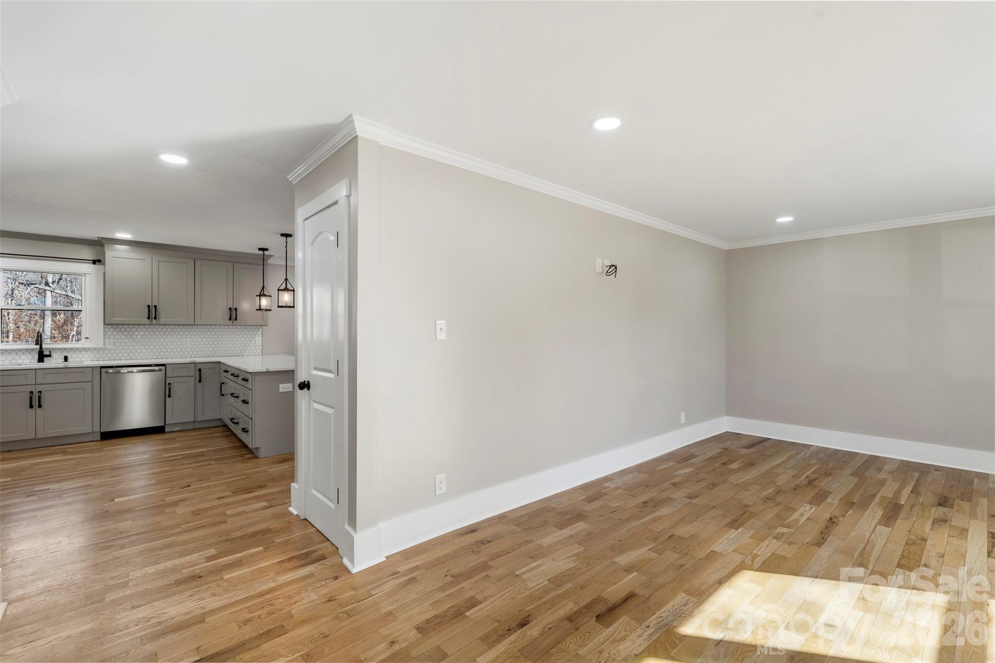 142 Shadowbrook Road