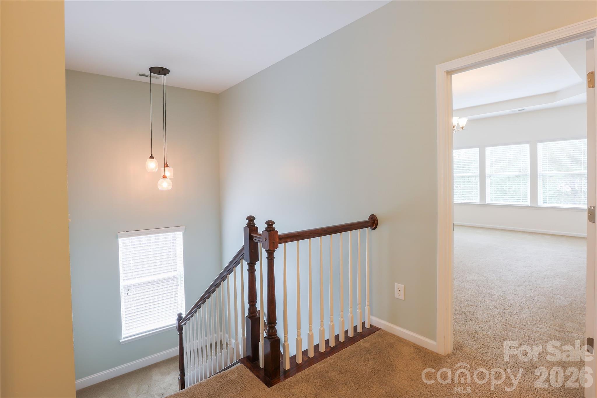 404 E Waterlynn Road