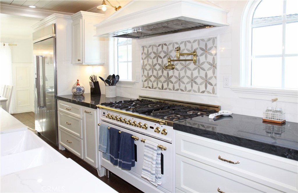 208 Indianapolis Avenue A