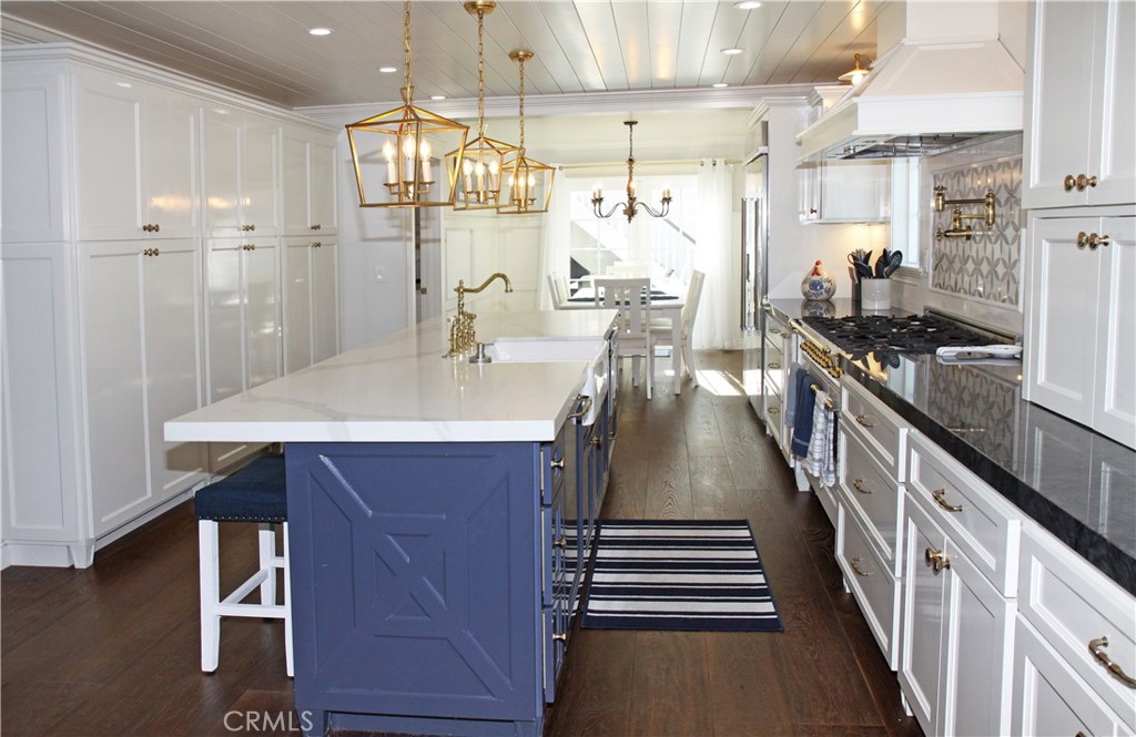 208 Indianapolis Avenue A