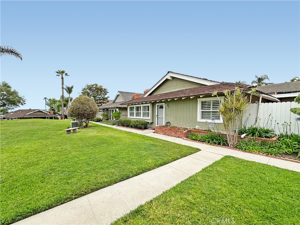 16882 Canyon Lane