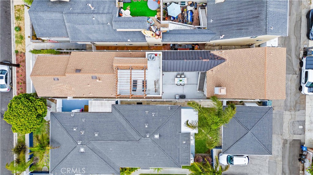 208 Indianapolis Avenue