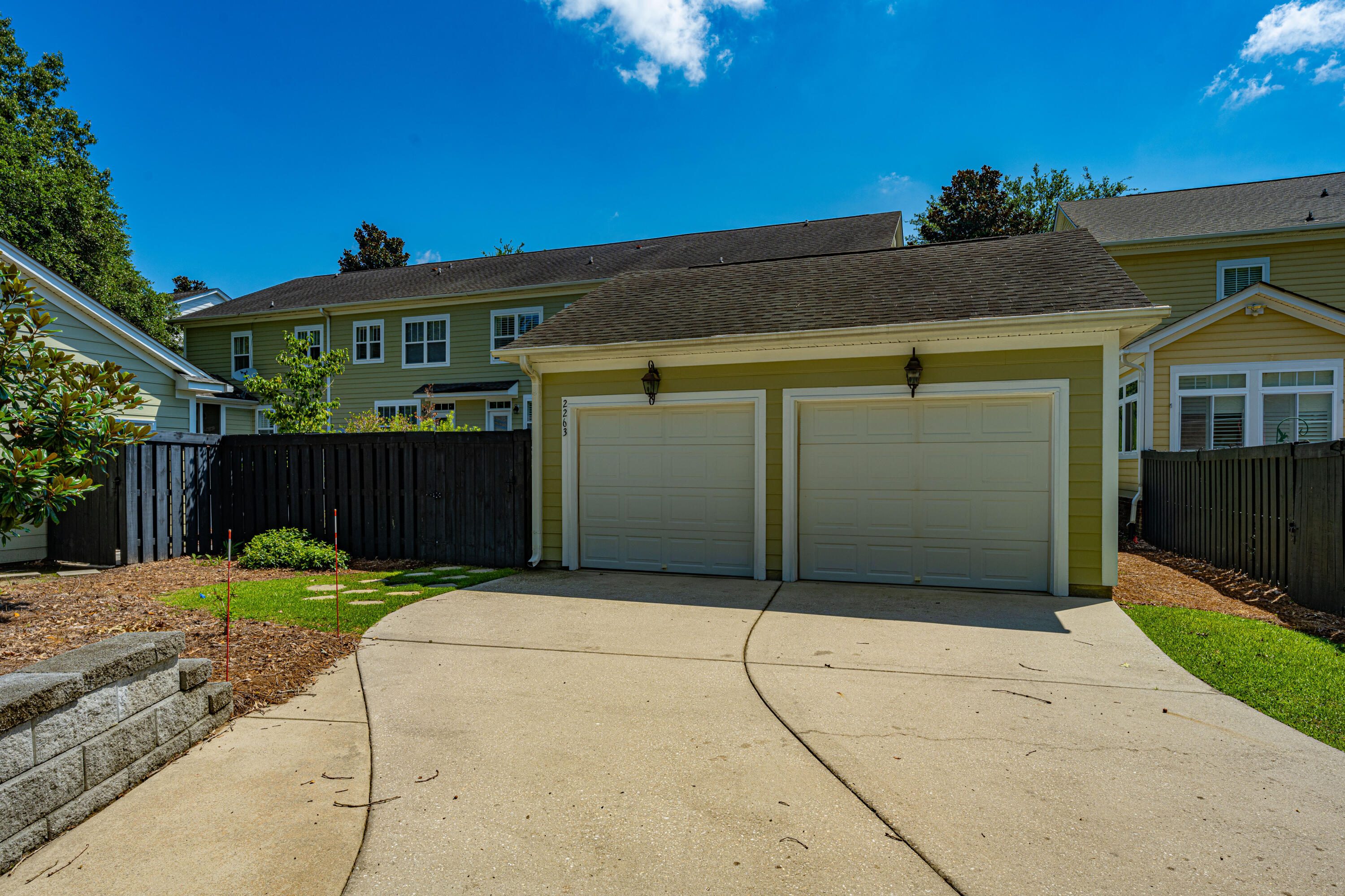 2263 Daniel Island Drive
