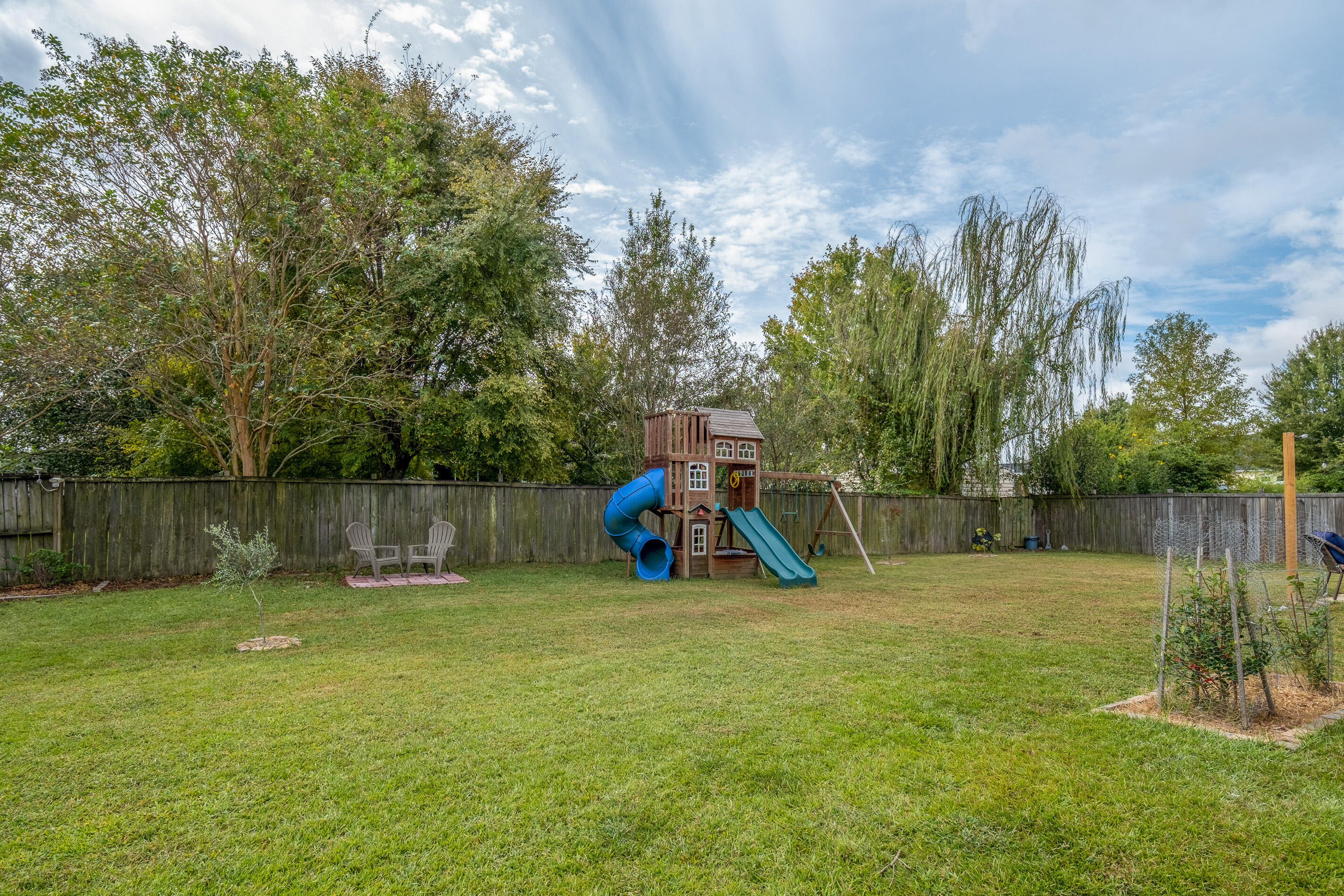 1309 Song Sparrow Way