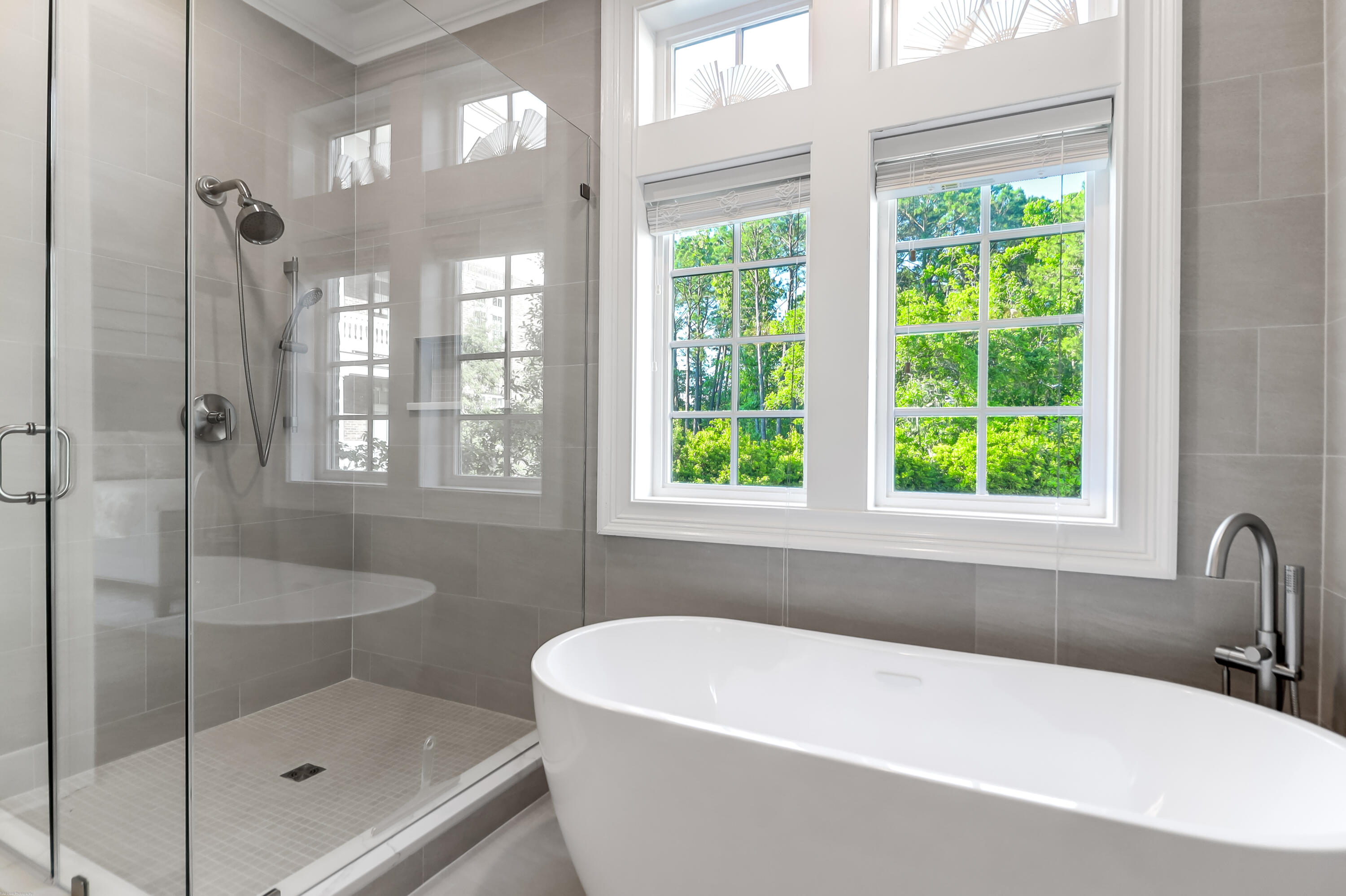 144 Fairbanks Oak Alley # 2b