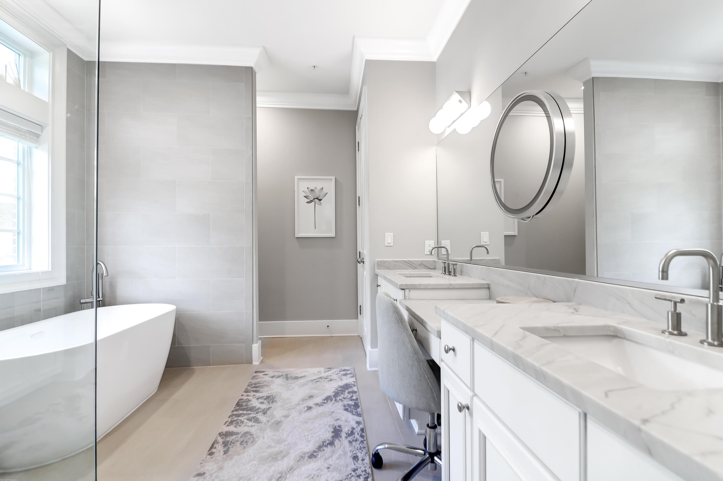 144 Fairbanks Oak Alley # 2b