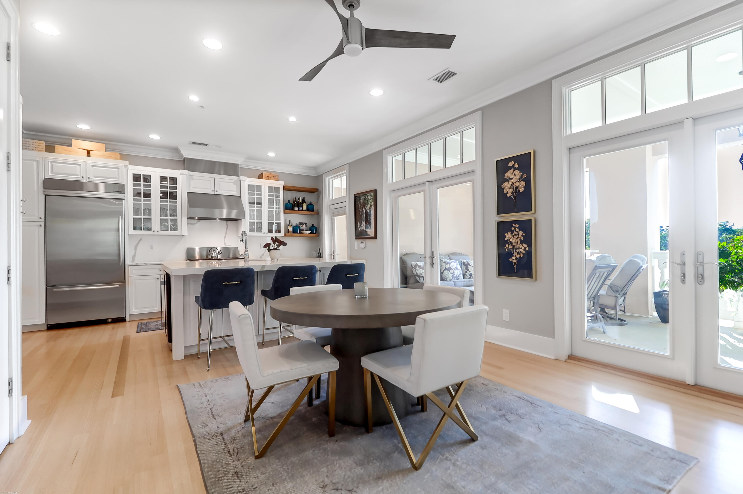 144 Fairbanks Oak Alley # 2b