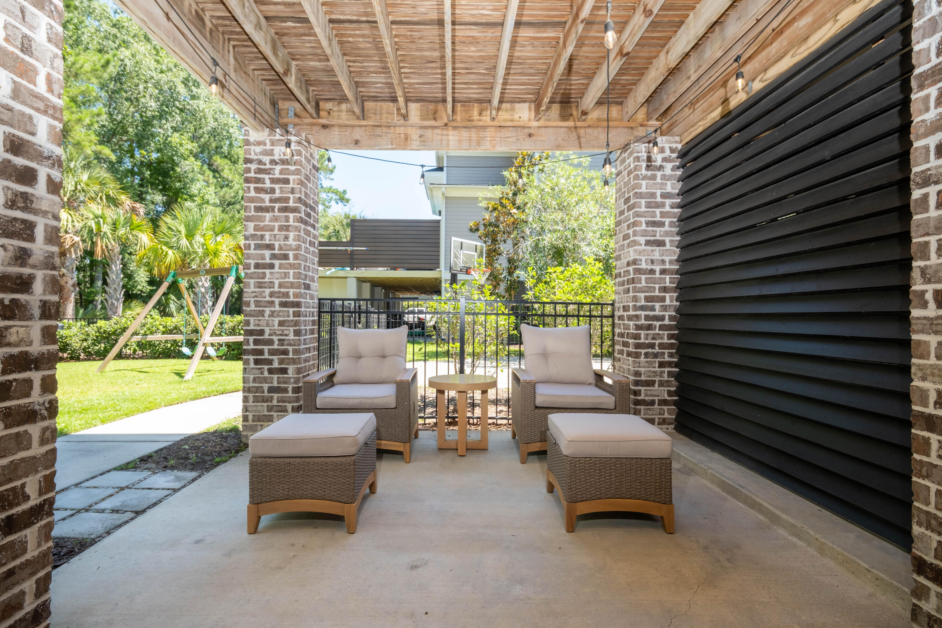 1777 W Canning Drive